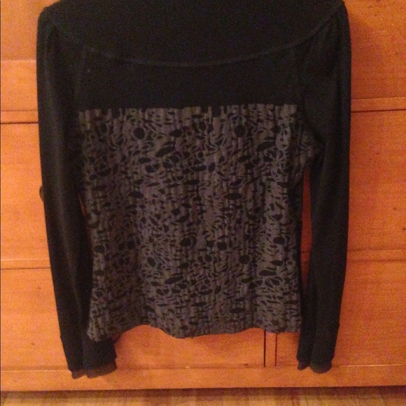 Vassalli Italy button down top - Picture 4 of 4